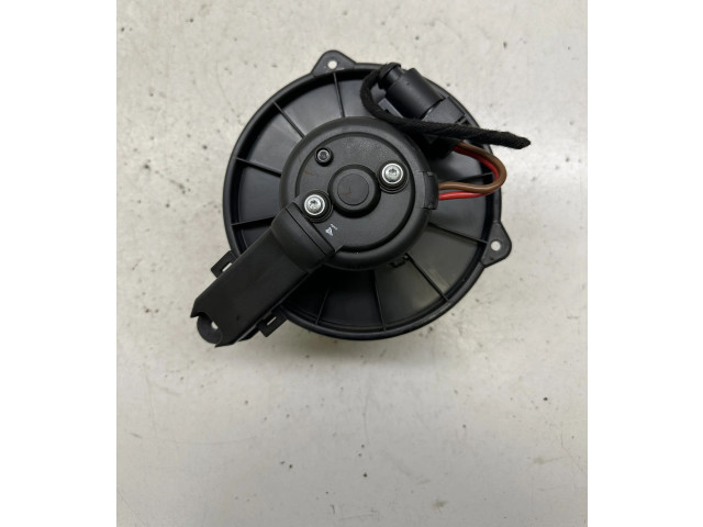 Вентилятор печки    4B1820021B, 0130111202   Audi A6 S6 C5 4B