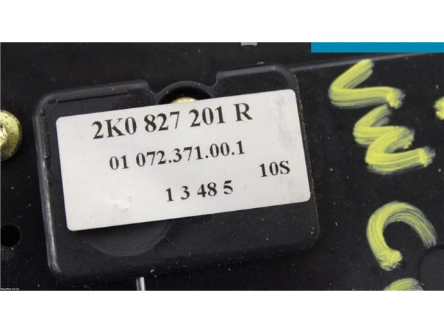 Zámek zadních dveří 2K0827201Q Volkswagen Caddy 2006