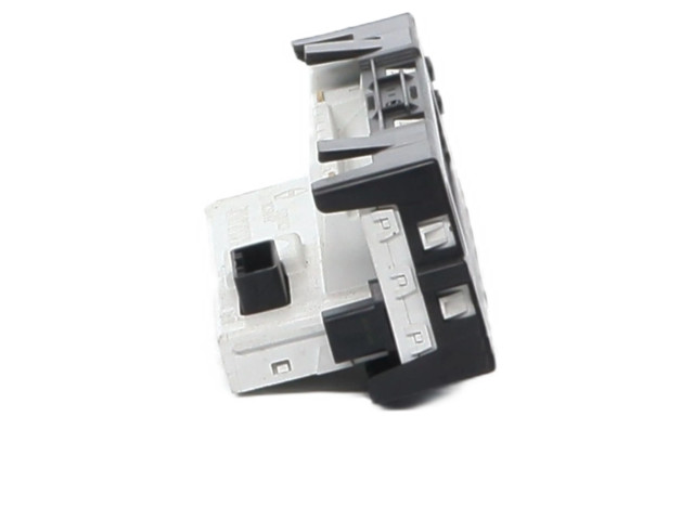 Дисплей    8200755144   Renault Clio III