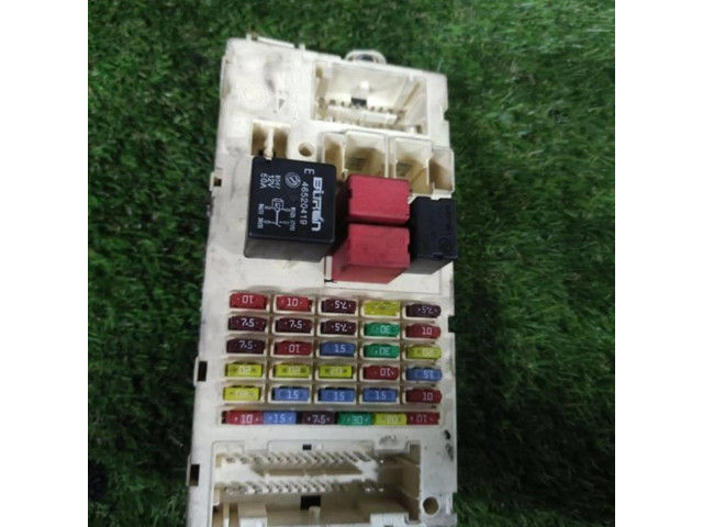 Блок предохранителей 46558758 Alfa Romeo 166