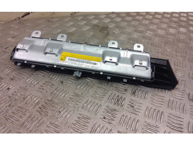 Подушка безопасности для колен 617379600C Mercedes-Benz A W176