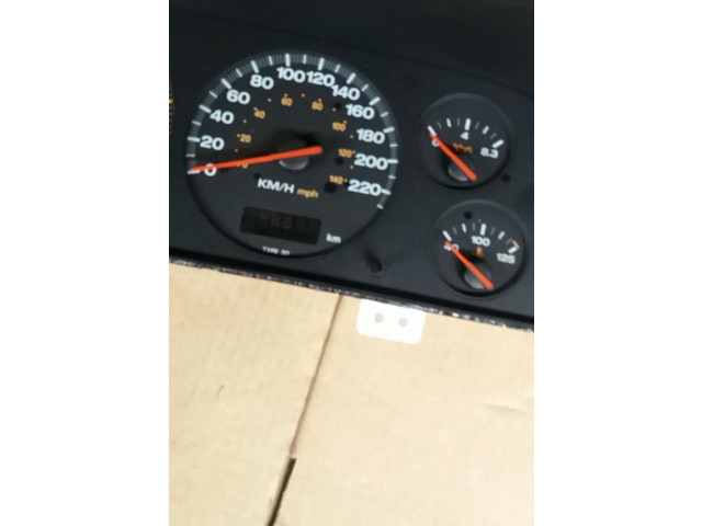 Панель приборов 3.1 Jeep Grand Cherokee (WJ)