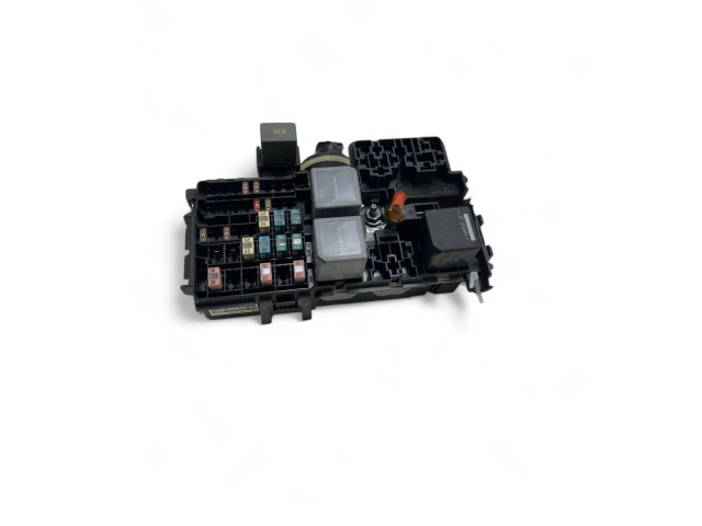 Блок предохранителей 31384034 Volvo XC90