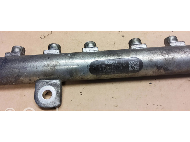 Топливная рампа 0443214095   Fiat Bravo 1.9 