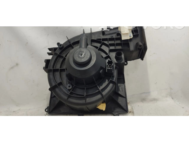 Вентилятор печки Nissan Almera Tino