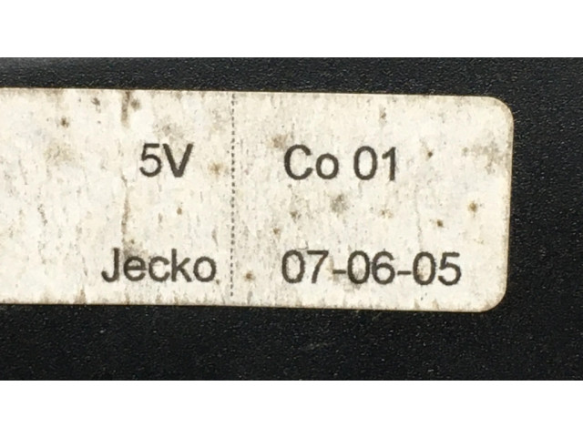 Другая деталь салона