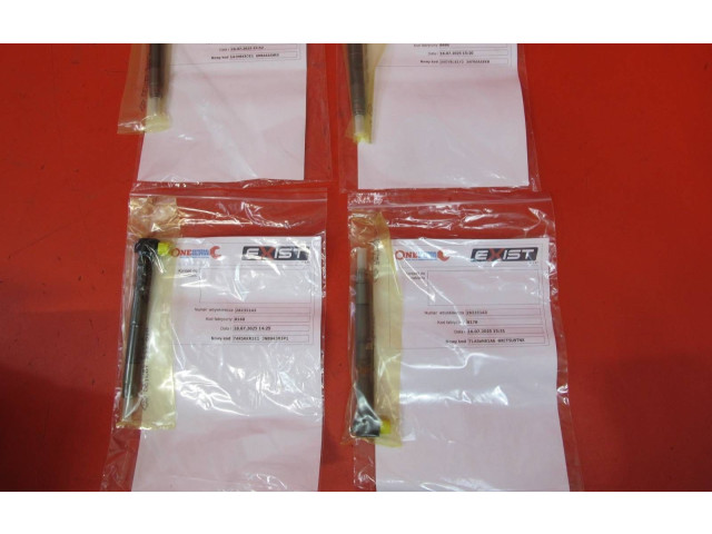 Vstřikovač 28235143, 33800-2A760 KIA Venga D4FC