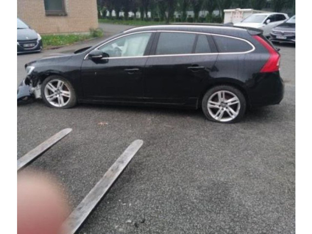 Ручка стеклоочистителей 31264169   Volvo V60