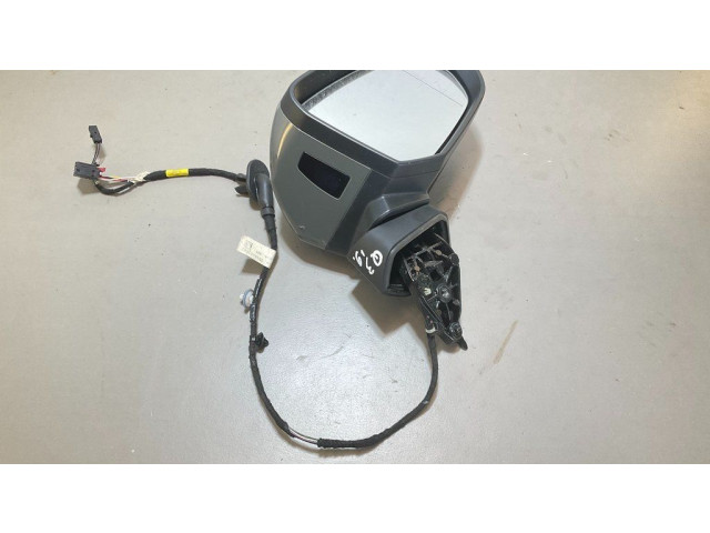 Зеркало электрическое правое Audi Q3 F3 2018- года