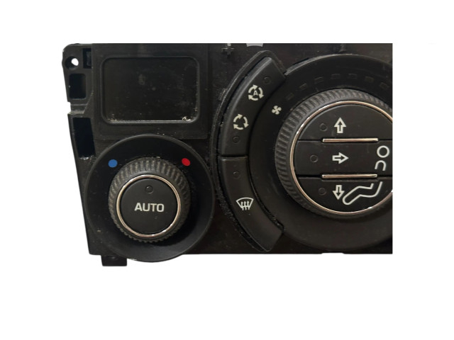 Блок управления климат-контролем 96738323XT, 400017009   Peugeot 5008