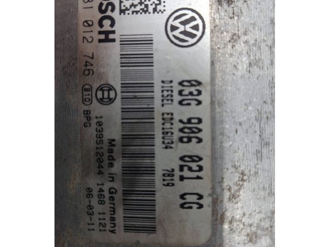 Řídící jednotka 03G906021CG, 1039S12044 Volkswagen Caddy 2009