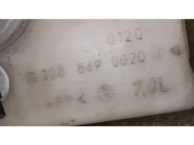 Бачок оконной жидкости    