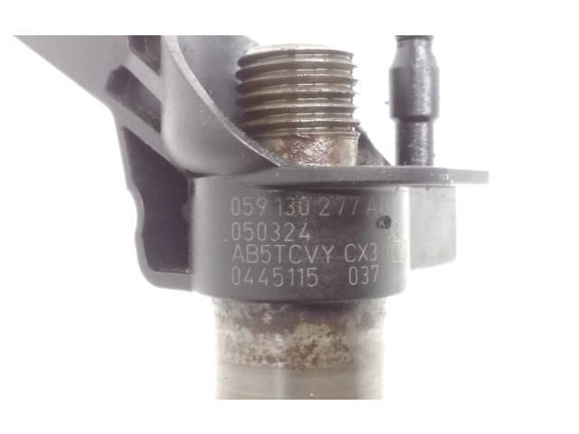 Vstřikovač 0445115037, 059130277AB Audi A8 S8 D3 4E