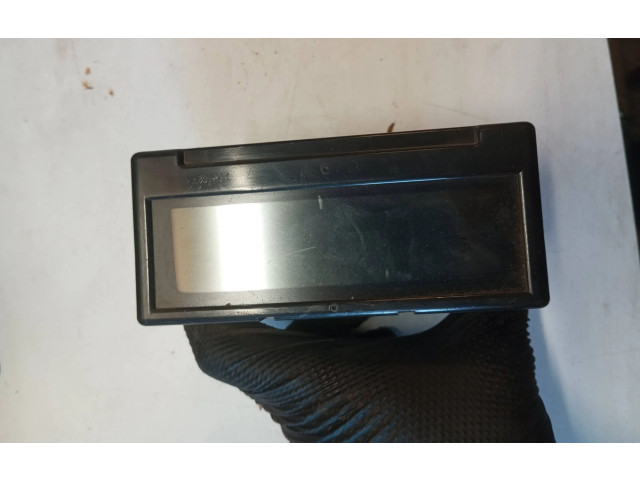 Дисплей    30797719, 69199100   Volvo V50