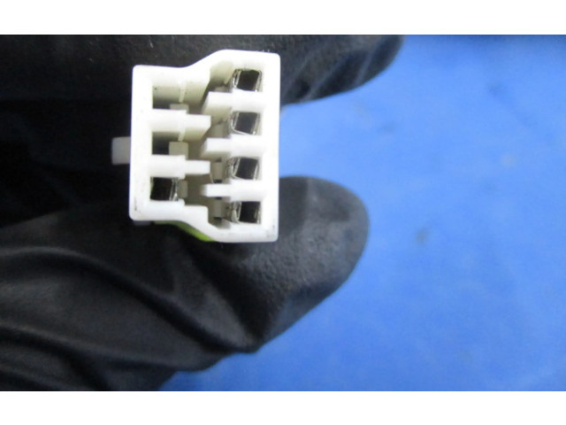 Зеркало электрическое Mitsubishi Lancer 2003 - 2007 года