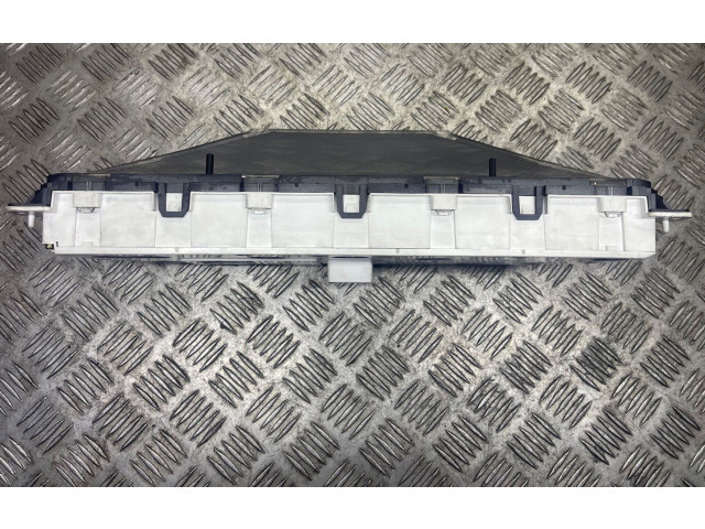 Панель приборов 8602474, 69294630T   Volvo V70       