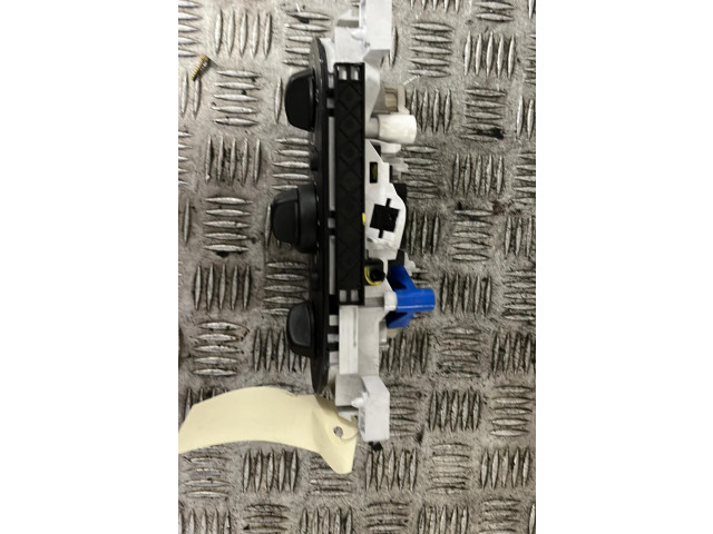 Блок управления климат-контролем Dacia Logan I