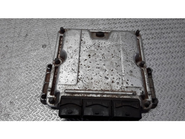 Řídící jednotka 0281011725, 8200309318 Renault Laguna II 2002