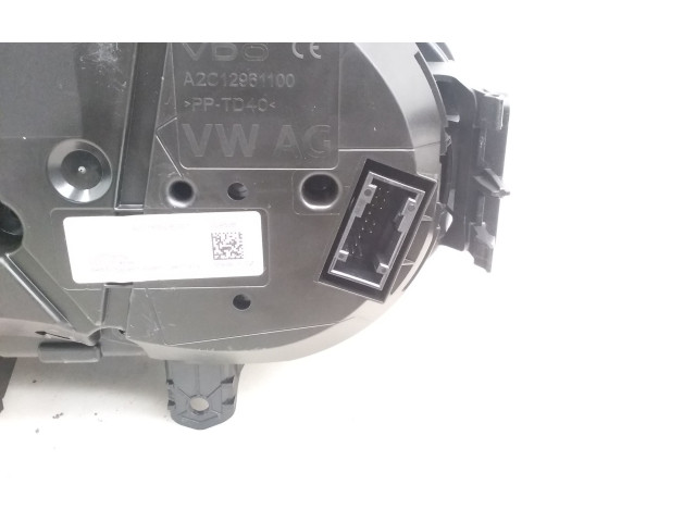 Панель приборов 565920941B   Skoda Karoq       