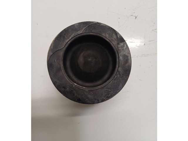  Поршень  7657HX  Dacia Lodgy  