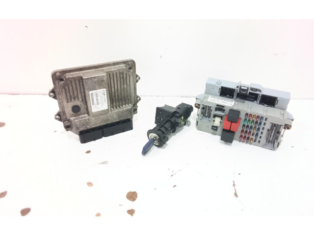 Řídící jednotka 55186608, 51735172   Fiat Punto (188) 2000