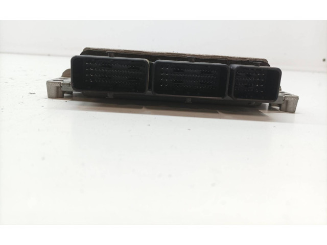 Блок управления двигателя 237104412S, 237101339S Dacia Duster II