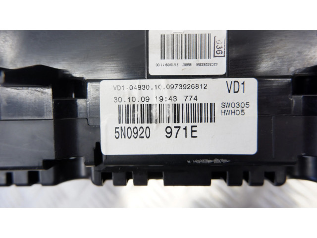 Přístrojová deska Volkswagen Tiguan 2009 5N0920971E, 5N0920971E