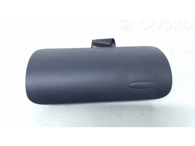 Подушка безопасности обложка