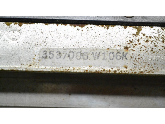 Блок управления климат-контролем    Volvo 940