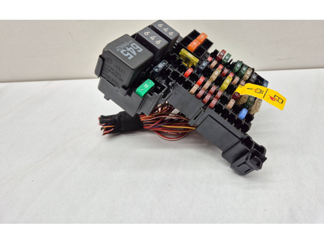 Блок предохранителей 5WA937615   Volkswagen ID.3    