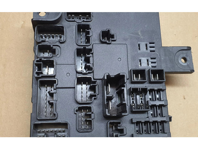 Блок комфорта    Mitsubishi Outlander   