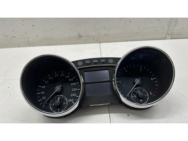 Přístrojová deska Mercedes-Benz R W251 2006 A2514402647, A2514405047