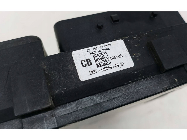 Блок предохранителей LB3T-14D068-CB Ford Ranger