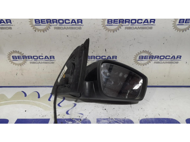 Зеркало электрическое Сзади Skoda Rapid (NH) 2012-2019 года