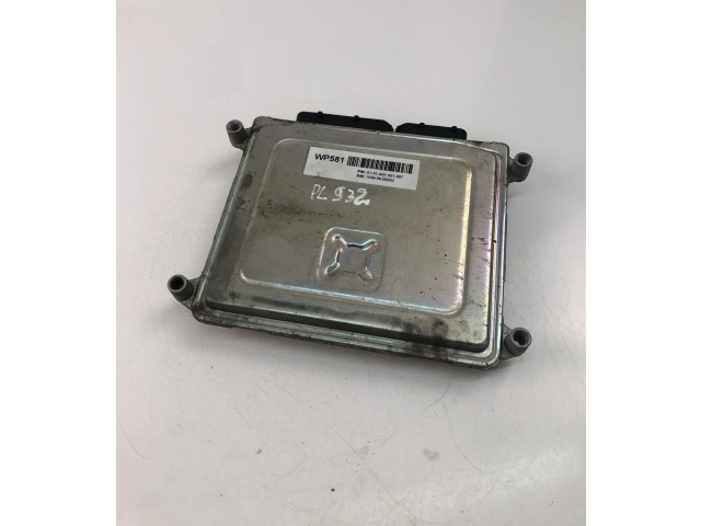 Блок управления двигателя 0101A01001007 Dacia Dokker