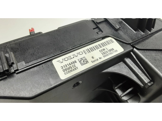 Pojistková skříňka 31314468, 28241898 Volvo XC90 2010