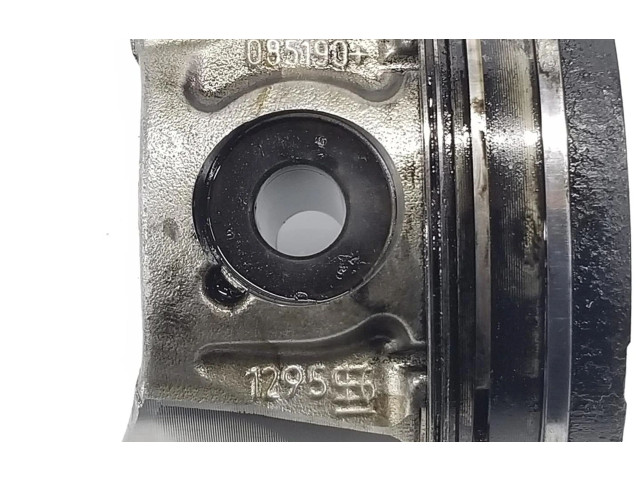  Поршень  0628R1  Citroen C4 Grand Picasso для дизельного двигателя 2.0