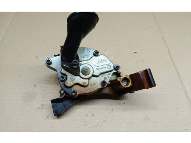 Масляный насос  CAX 03C115251M  Audi A1 