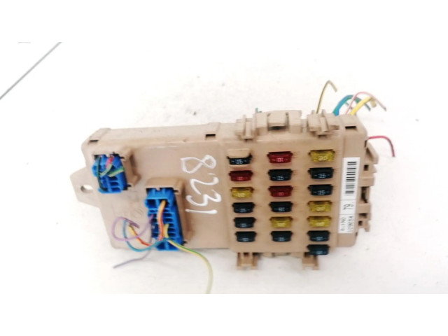 Блок предохранителей  109054   Subaru Forester SF    