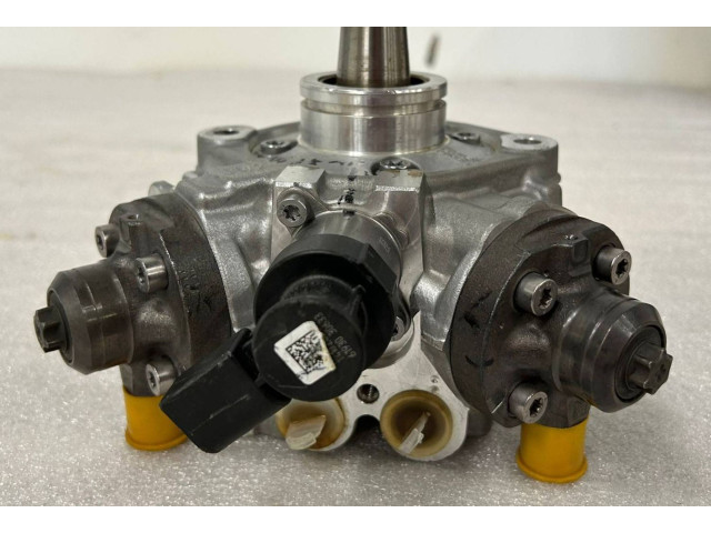 Vstřikovací čerpadlo 057130755AL   Audi Q7 4M    - 