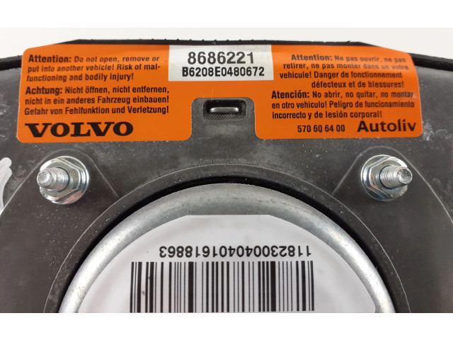 Подушка безопасности водителя 8686221 Volvo XC90
