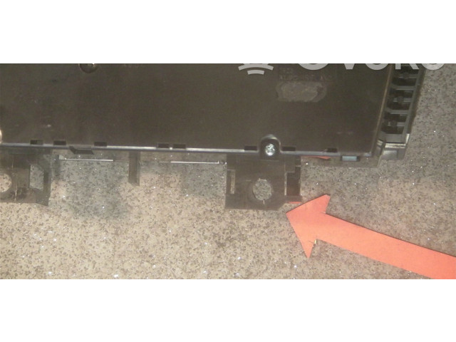 Блок управления климат-контролем    Volvo V70