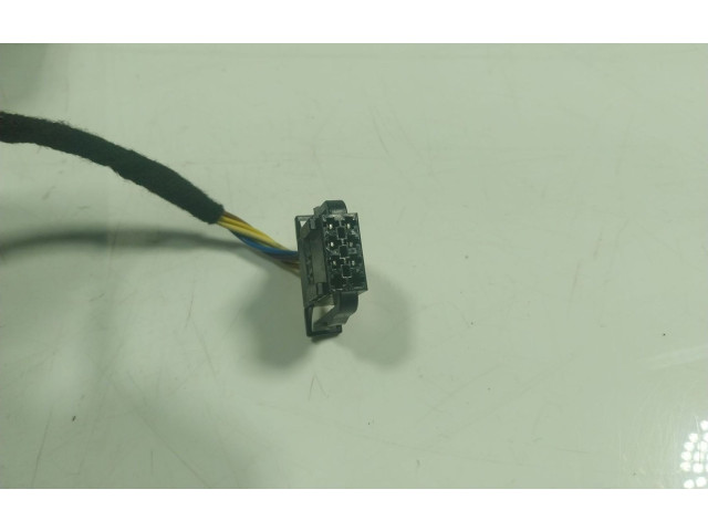 Зеркало электрическое Skoda Rapid (NH) 2012 - 2019 года