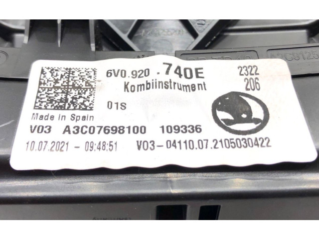 Панель приборов 6V0920740E   Skoda Fabia Mk3 (NJ)       