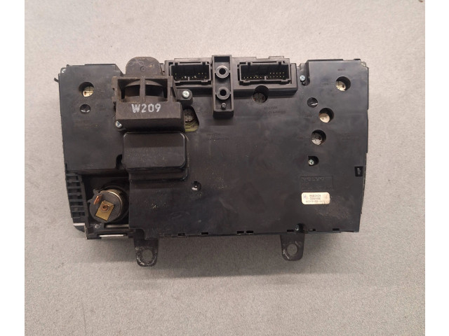 Блок управления климат-контролем 8682929, M3151500032   Volvo V70