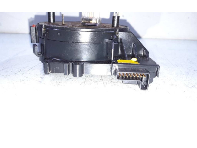 Блок предохранителей 1K0959653 Volkswagen Golf SportWagen