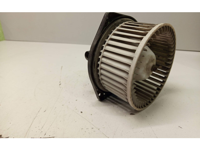 Вентилятор печки Mitsubishi L200