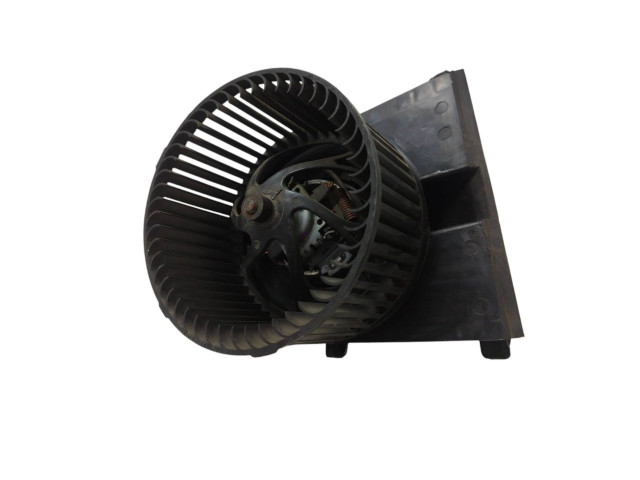Вентилятор печки Volkswagen Bora