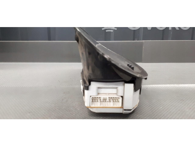 Přístrojová deska Lancia Y 840 2000 06061350030C