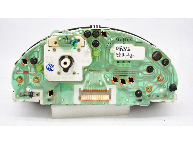 Панель приборов 90484149, 81117761   Opel Tigra A       